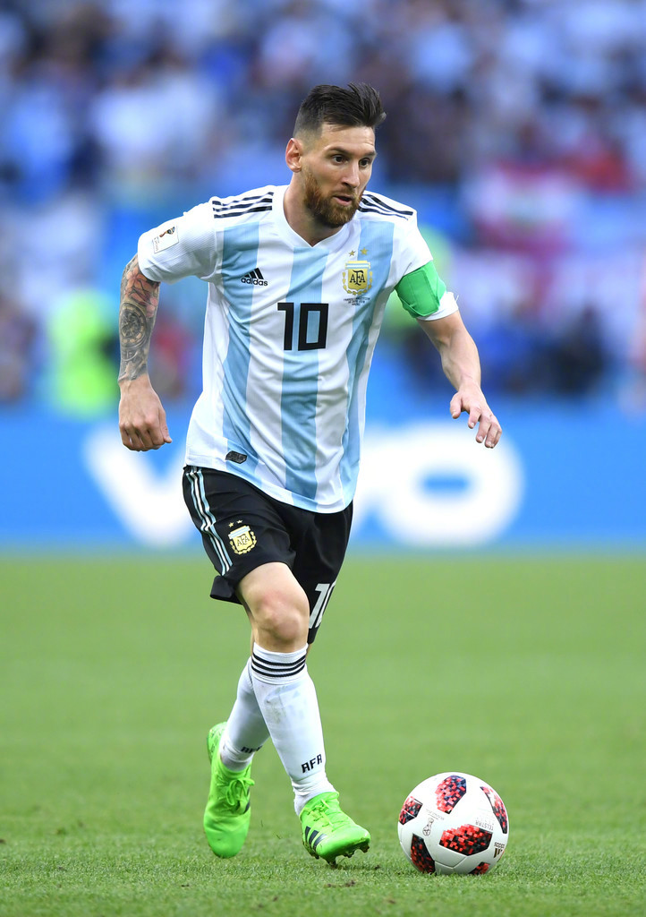 一个夜晚见 一个夜晚见